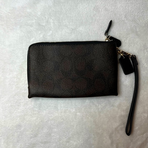 Coach Wallet - Picture 3 of 5